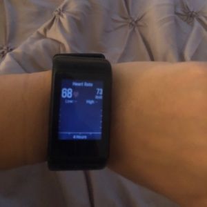 Garment VivoActive HR Smartwatcg
